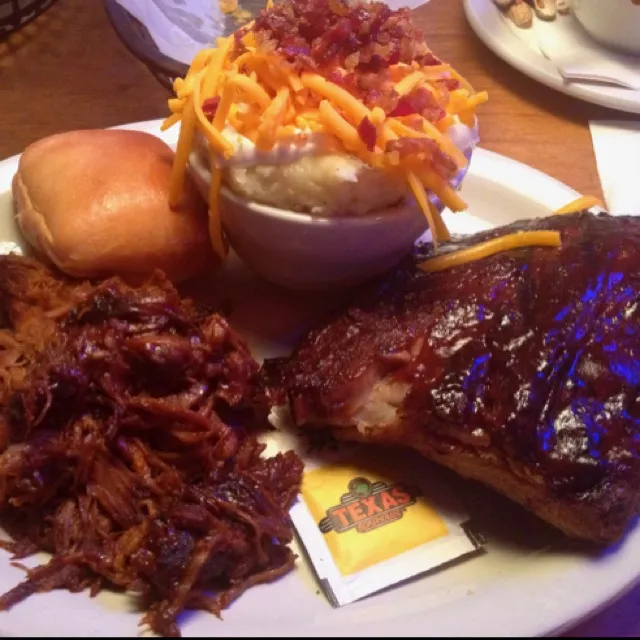 Texas Roadhouse Pulled Pork Combos Menu